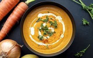 Sopa de Cenoura Assada